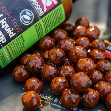 Die neuen Liquids eignen sich optimal zum nachbehandeln von Boilies. CC Moore Chilli Hemp Liquid