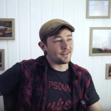 Julian Jurkewitz zeigt in seinem neuen Video, wie der Google Maps Hack für Angler funktioniert!