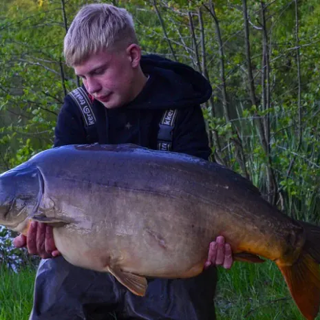 Dieser Fisch war die Erfüllung für alle Strapazen – stolze 17,5 kg brachte der Bursche auf die Waage!