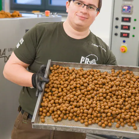 Beantwortet die folgende Frage um teilzunehmen: In welchen Durchmessern gibt es den Feed-Grade Fruit Boilie aus dem Hause P.R. Baits? Feed-Grade Fruit Boilie.