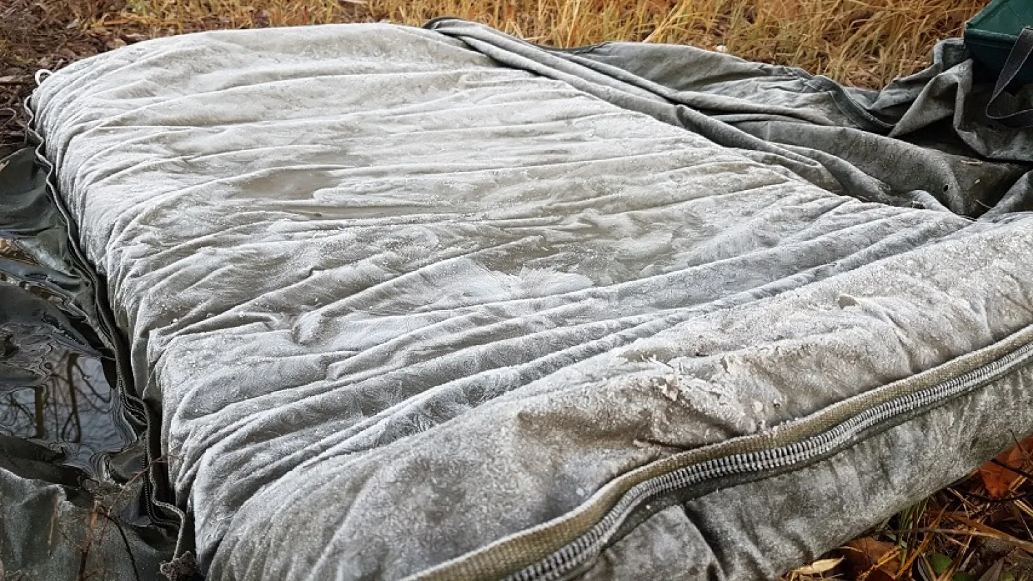 Gefrorene Abhakmatte