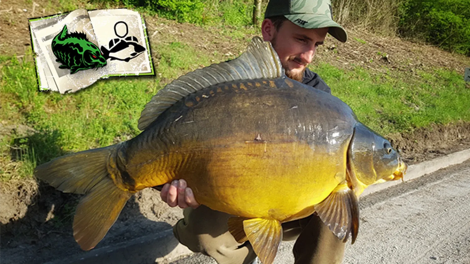 Daniel Klinger mit Spiegelkarpfen