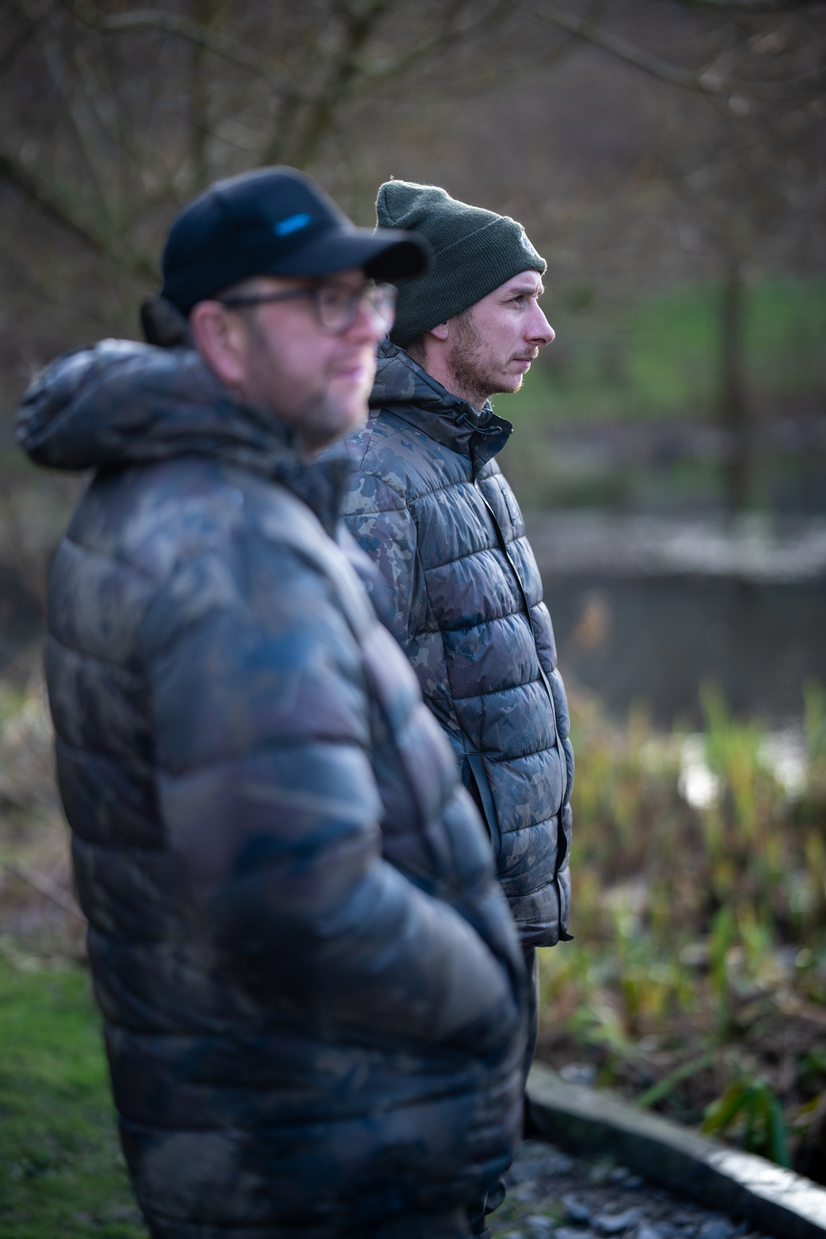 Ob Herbst oder Winter, die Nash ZT Polar Quilt Jacket hält dich warm. Nash ZT Polar Quilt Jacket am Wasser.