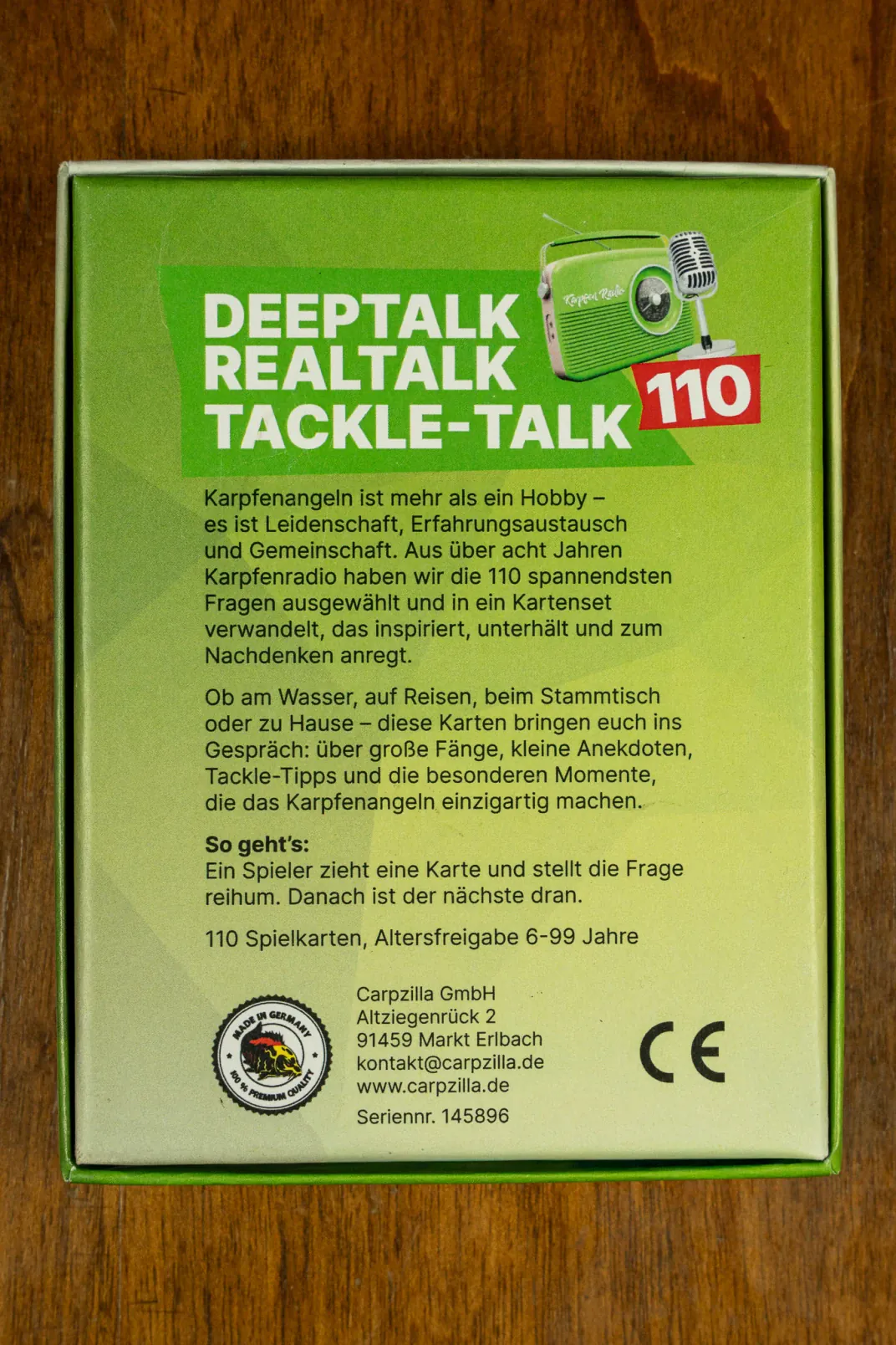 Carpzilla Kartenspiel Karpfenradio live Klappentext. 