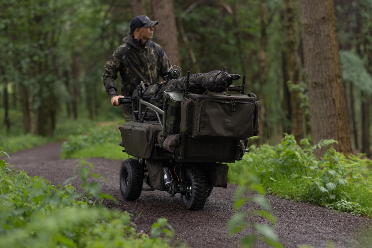 Carp Porter Trident Power Porter voll beladen im Einsatz. 