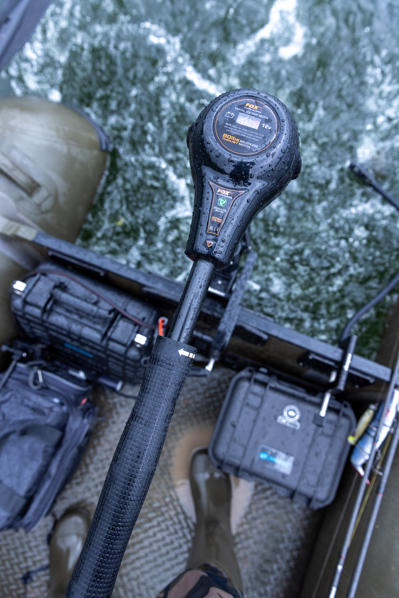 Carpotronics Powerbox betreibt E-Motor im Boot.