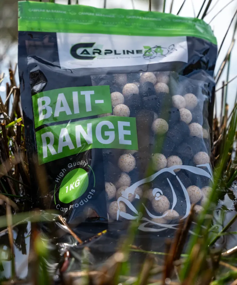 Carpline24 Black White Halibut Mix 1kg.