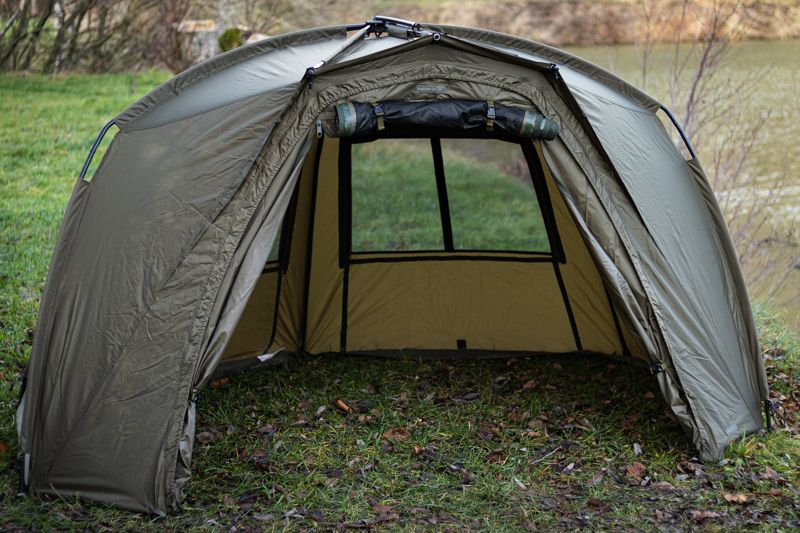Trakker Tempest 100T Brolly im Carpzilla 10.000€ Gewinnspiel.