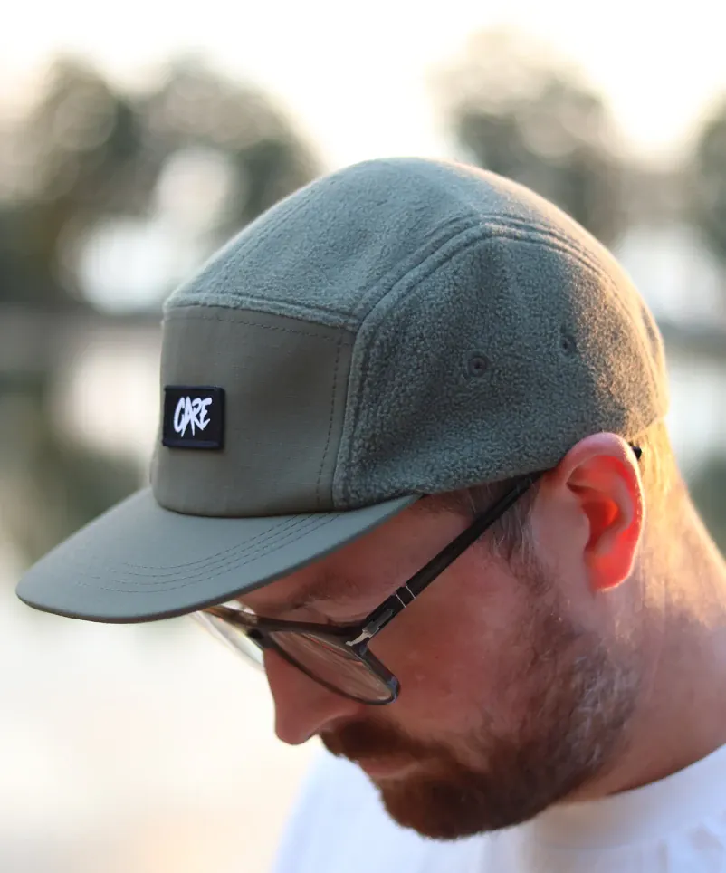 Care Fishing Fleece Cap im Carpzilla 10.000€ Gewinnspiel.