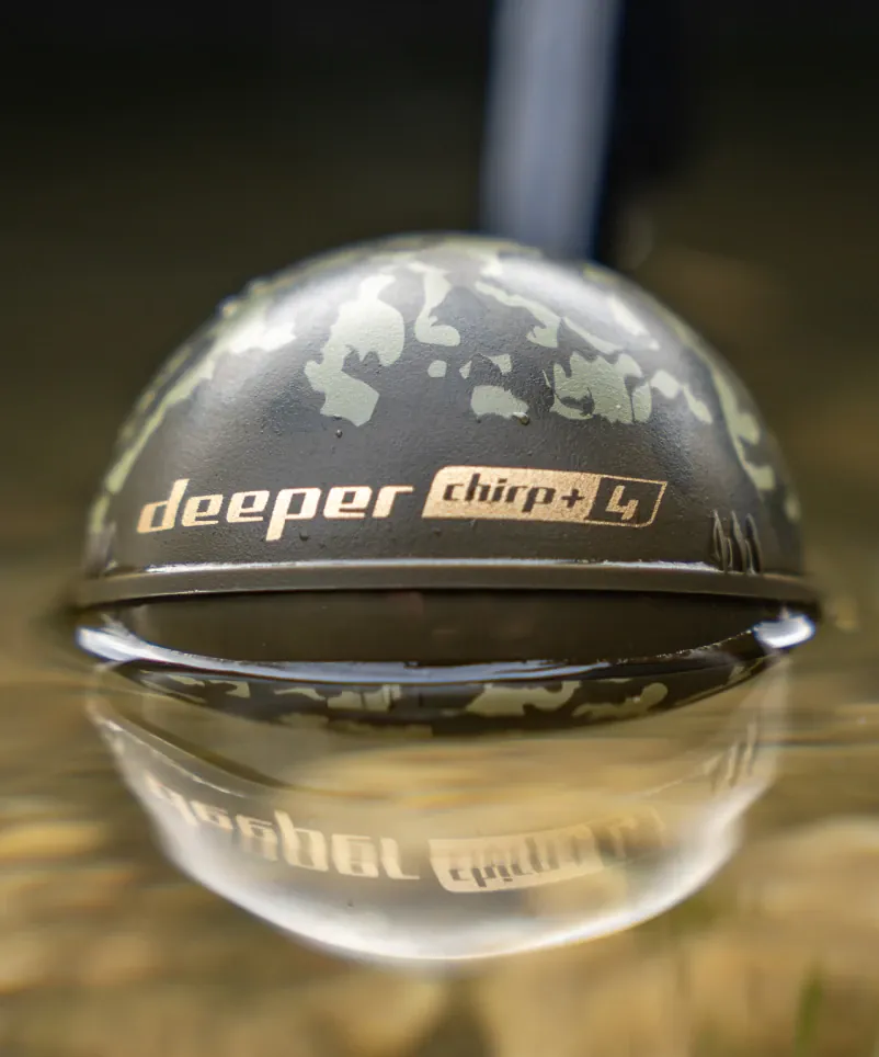 Deeper CHIRP+4 im Wasser.