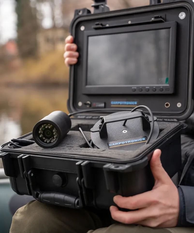 Carpotronics Unterwasser Cam analog 10 Zoll Display.