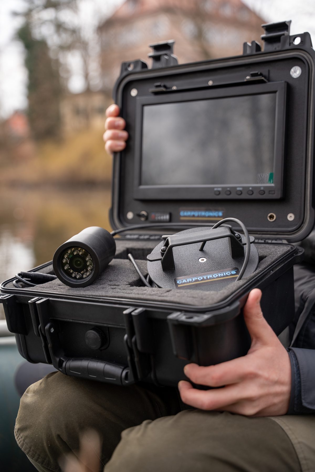 Carpotronics Unterwasser Cam analog 10 Zoll Display.
