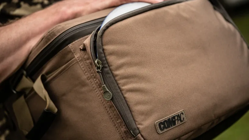 Korda Compac Cool Bag Large Seitenansicht.