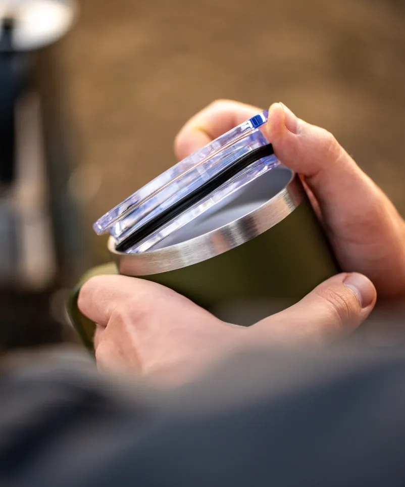 Carpline24 Premium-Thermobecher Deckel.