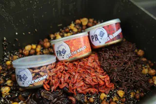 Oster Special und neue Insektenlarven - ein Blick in den Shop von P.R. Baits & Rods lohnt sich.