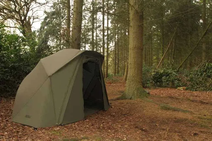 Vom Brolly bis zum Kescher: Avid Carp Angebote bei AngelHAACK