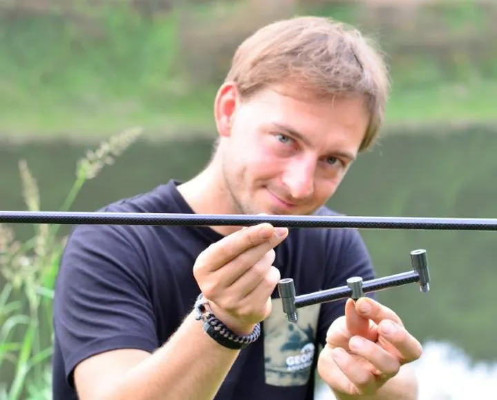 Federleicht und trotzdem stabil: Radical Carbon Sticks und Buzzers