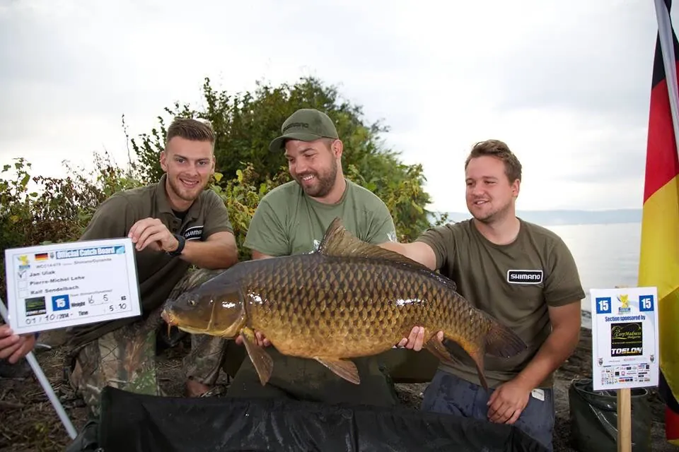 Team Tribal bei der WCC: Tag 6 - der erste Fisch!