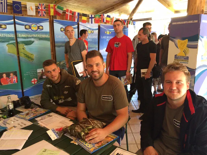 Team Tribal bei der WCC: Tag 2 - Ankunft in Italien