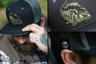 SIE IST WIEDER DA: Unsere Carpzilla Logo Trucker Cap!