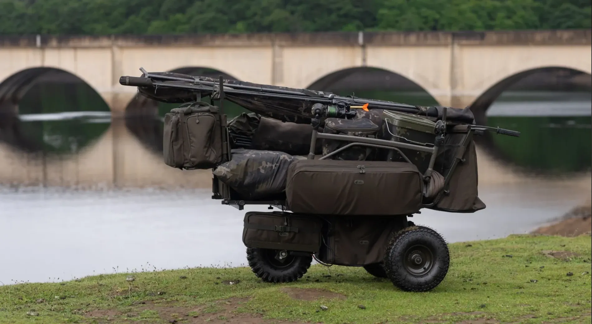 Nie wieder schleppen: Die neuen Carp Porter Power Barrows im Überblick 