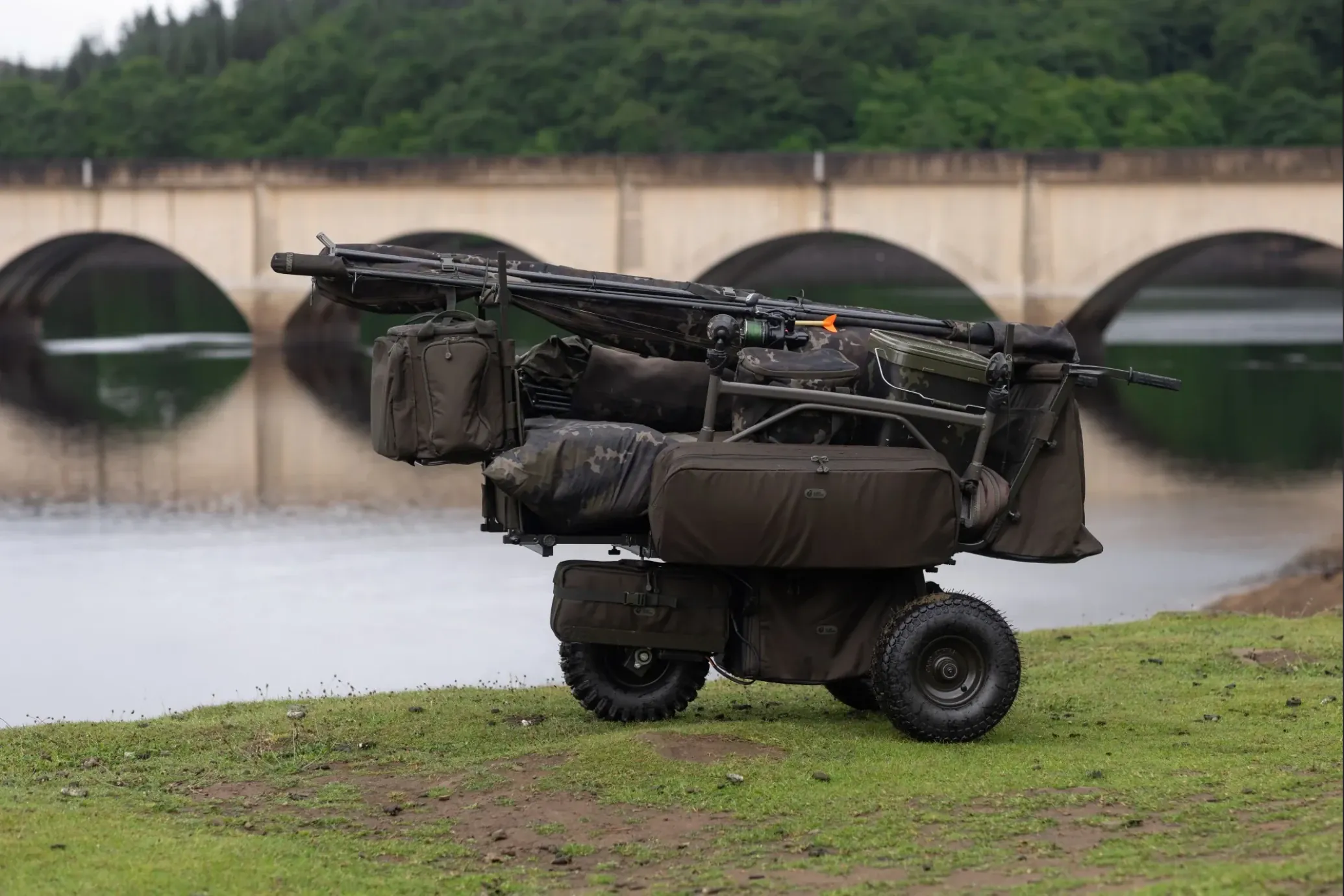 Nie wieder schleppen: Die neuen Carp Porter Power Barrows im Überblick 