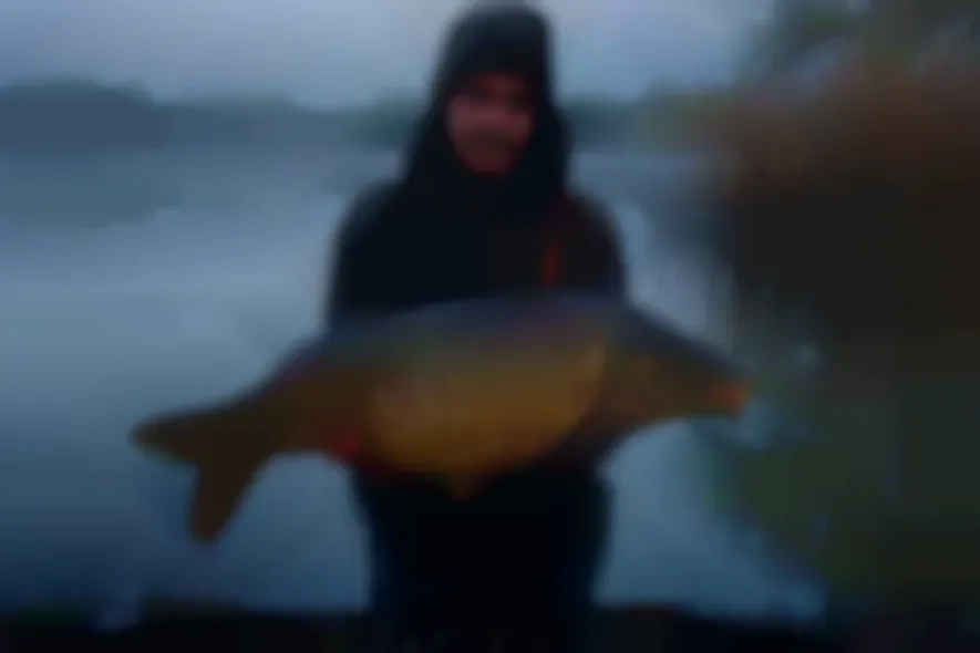 Frühjahrsangeln am großen Baggersee - neues LiverunTV Video online!